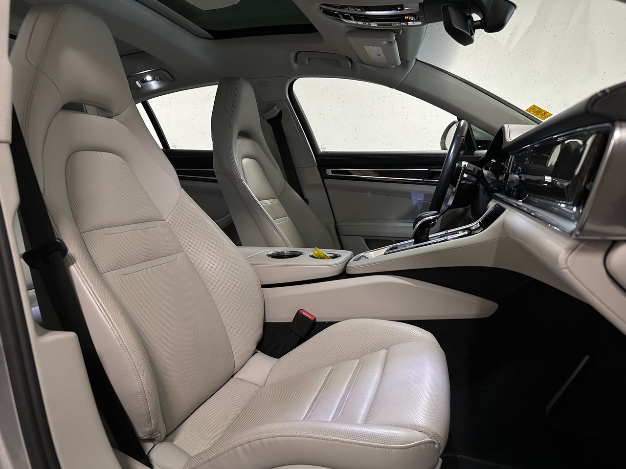 2018 Porsche Panamera 4S, Vancouver, Cash