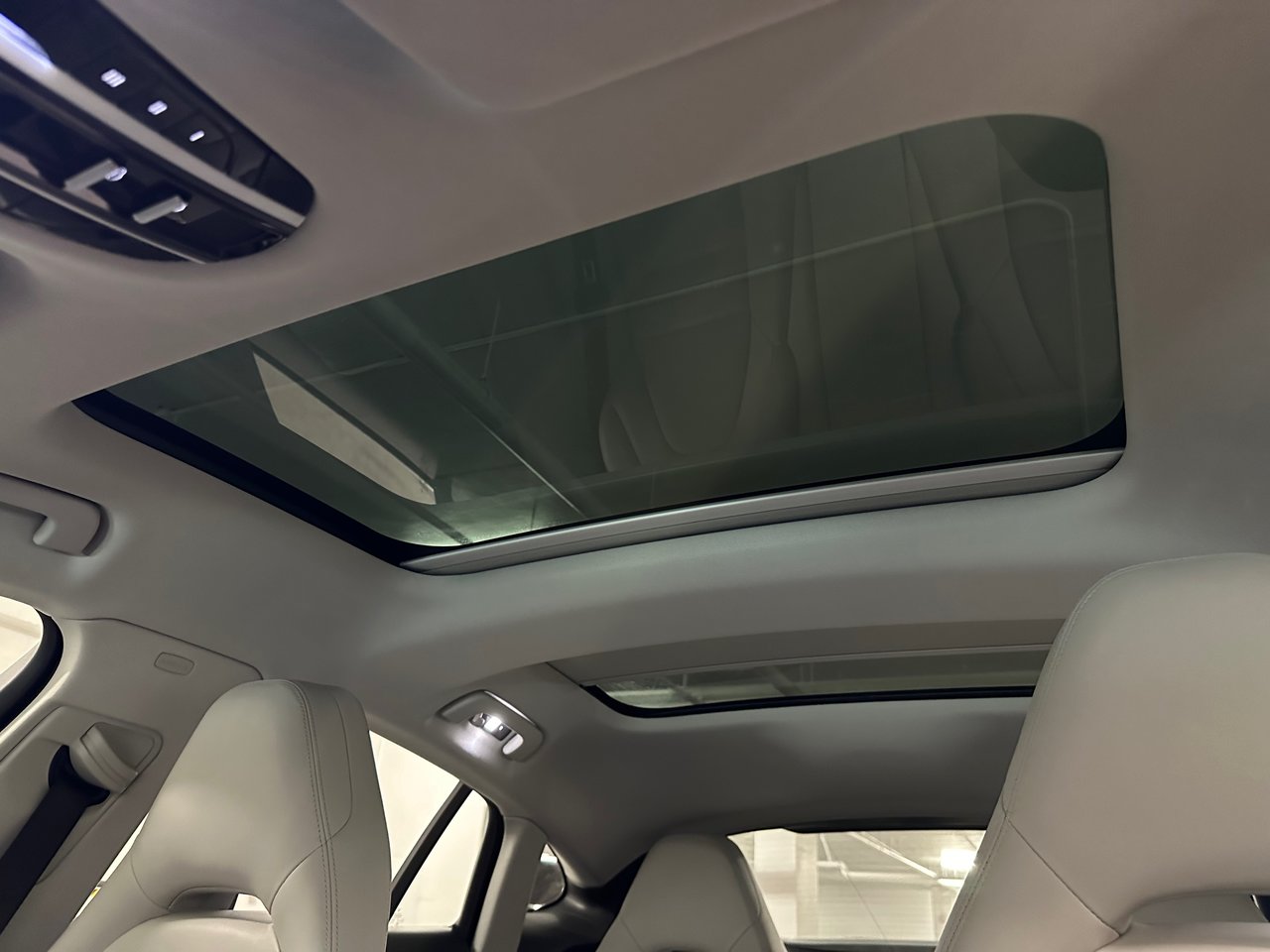 2018 Porsche Panamera 4S, Vancouver, Cash