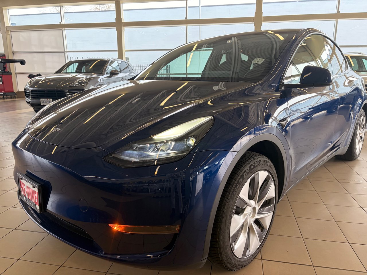 2023 Tesla Model Y RWD