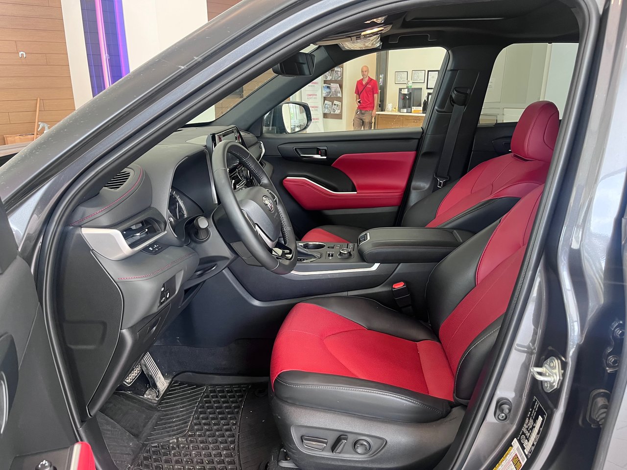 Used 2022 Magnetic Grey Metallic Toyota XSE AWD image 2