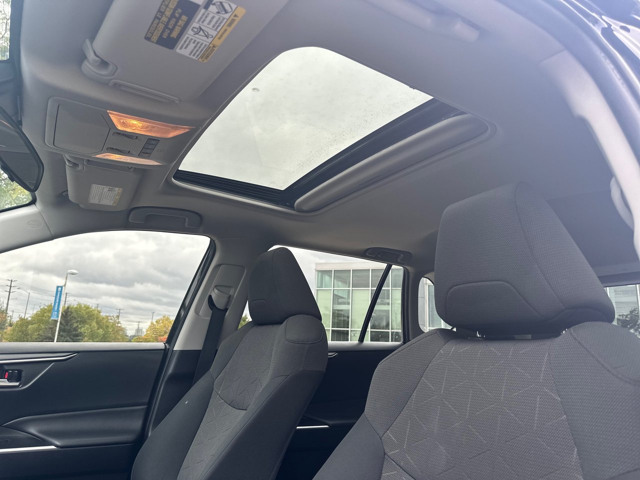 Used 2021 Midnight Black Met Toyota XLE image 26