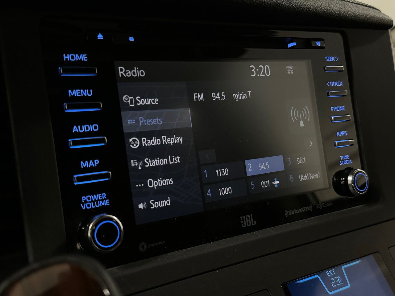 2020 Toyota Sienna XLE 7-Passenger, Vancouver, Cash
