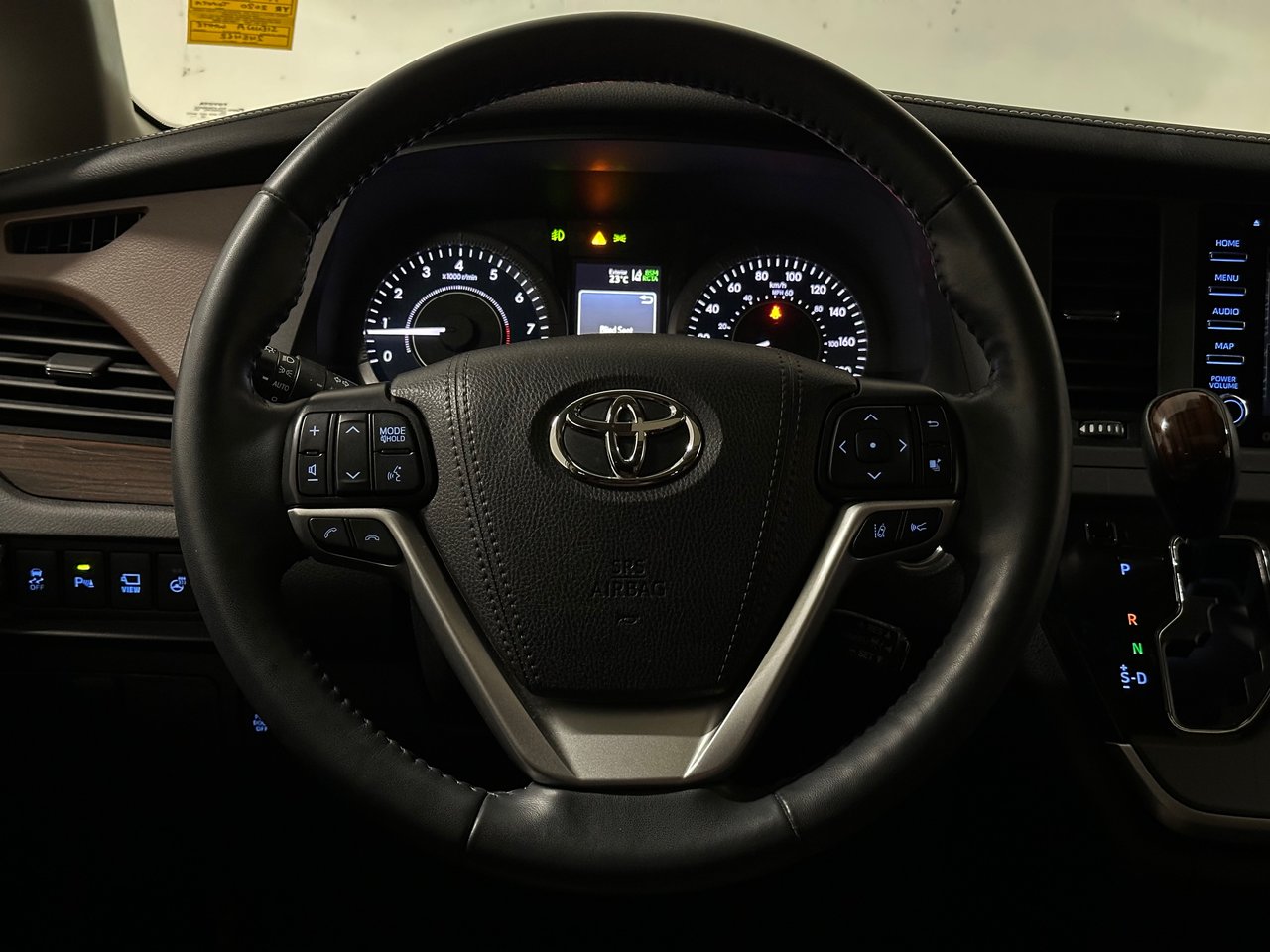 2020 Toyota Sienna XLE 7-Passenger, Vancouver, Cash