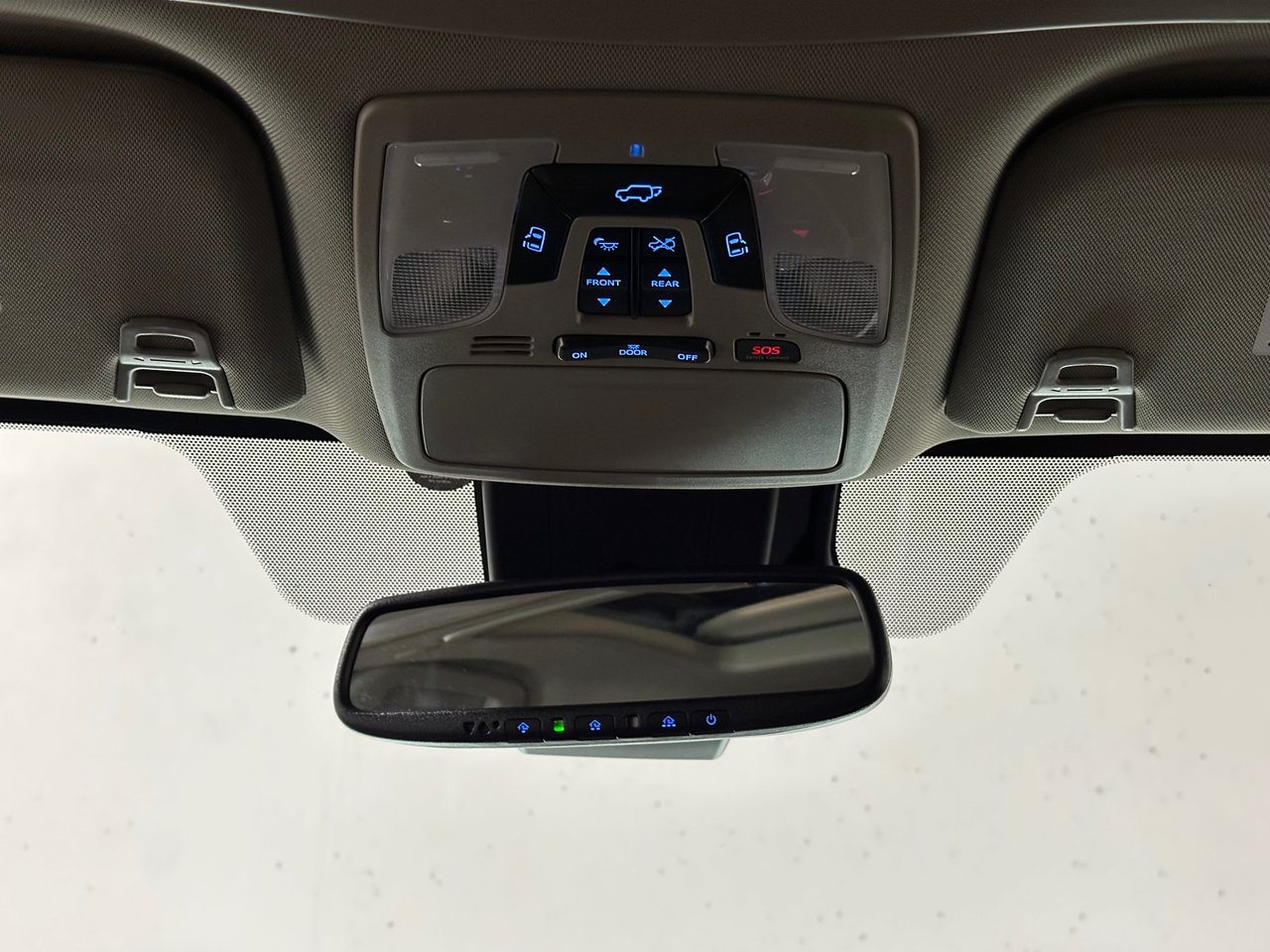 2020 Toyota Sienna XLE 7-Passenger, Vancouver, Cash
