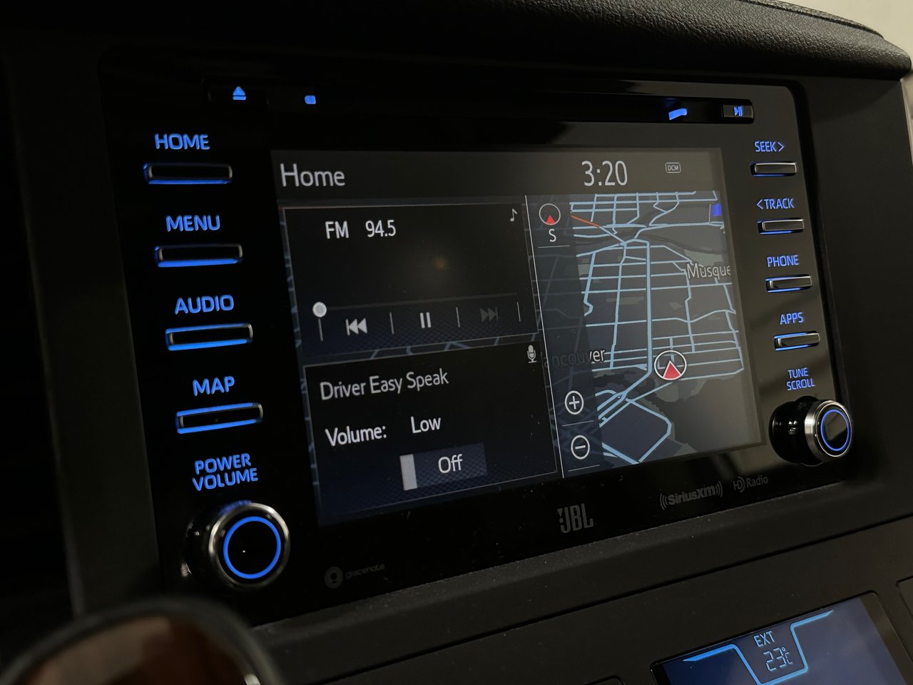 2020 Toyota Sienna XLE 7-Passenger, Vancouver, Cash