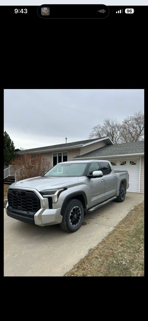 2022 Toyota Tundra Limited CrewMax Cab 4WD