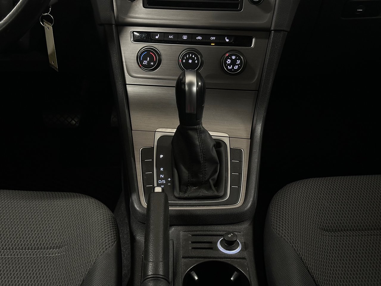 2015 Volkswagen Golf 1.8 TSI Trendline, Vancouver, Cash