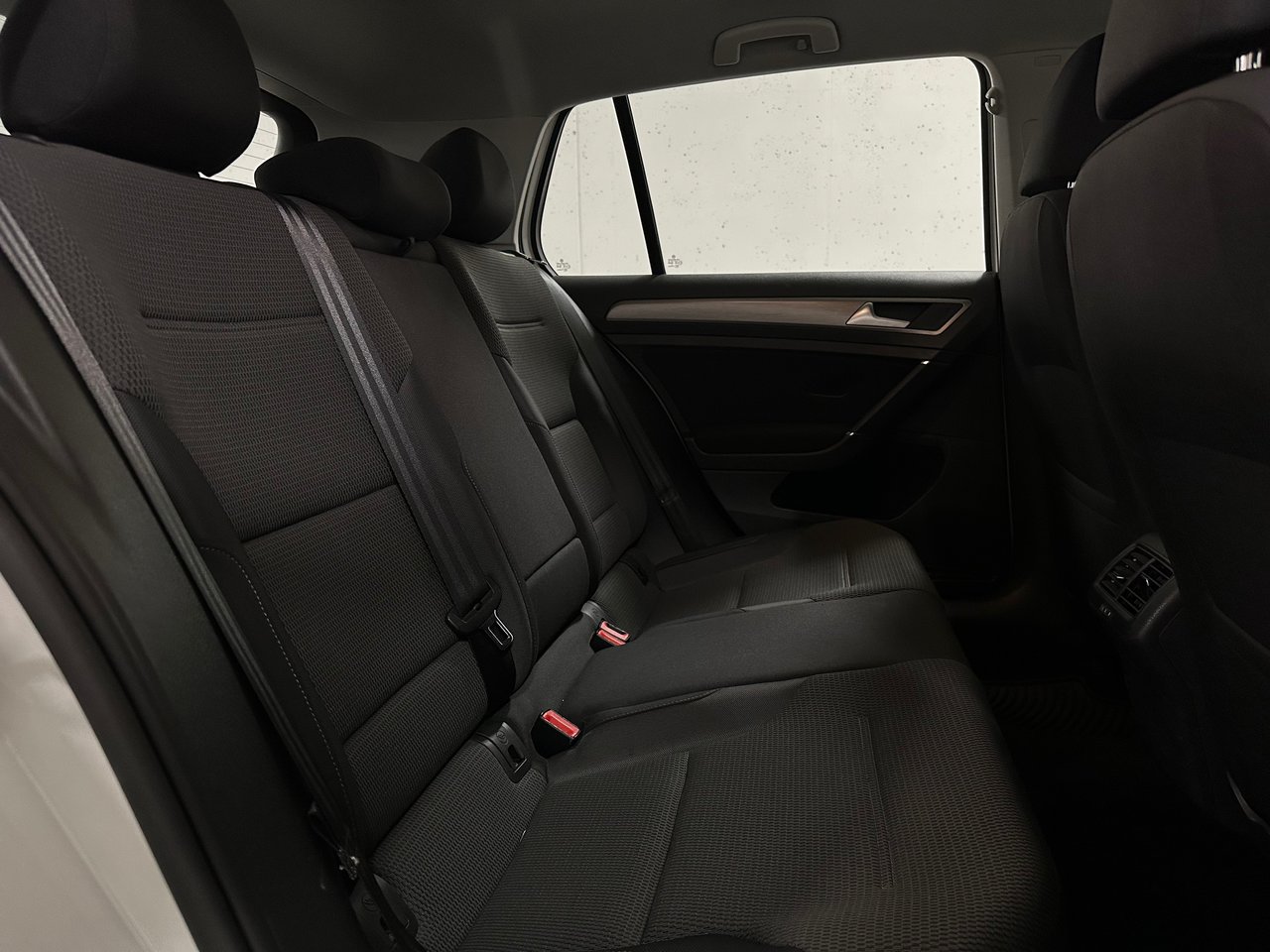 2015 Volkswagen Golf 1.8 TSI Trendline, Vancouver, Cash