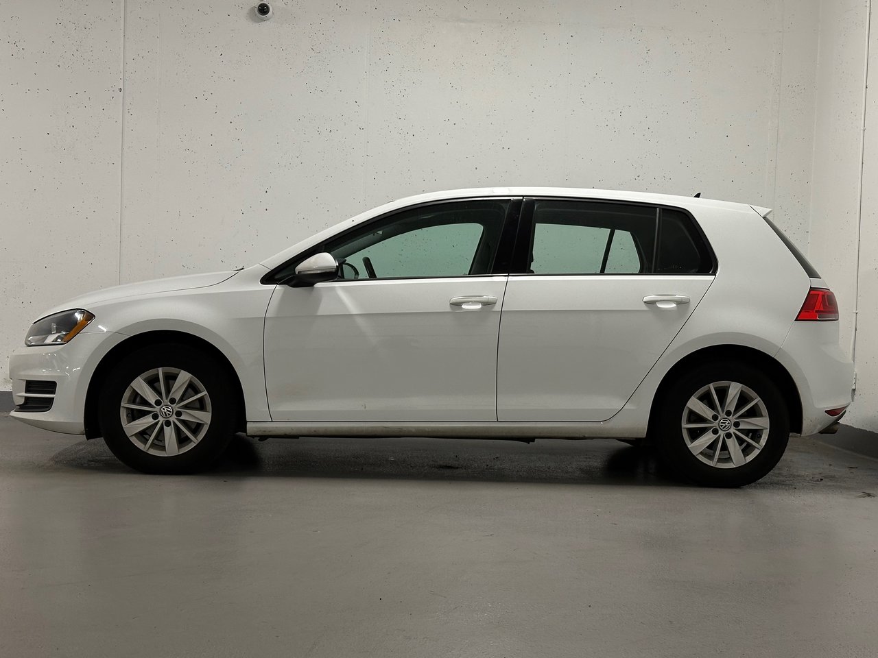 2016 Volkswagen Golf 1.8 TSI Trendline, Vancouver, Cash