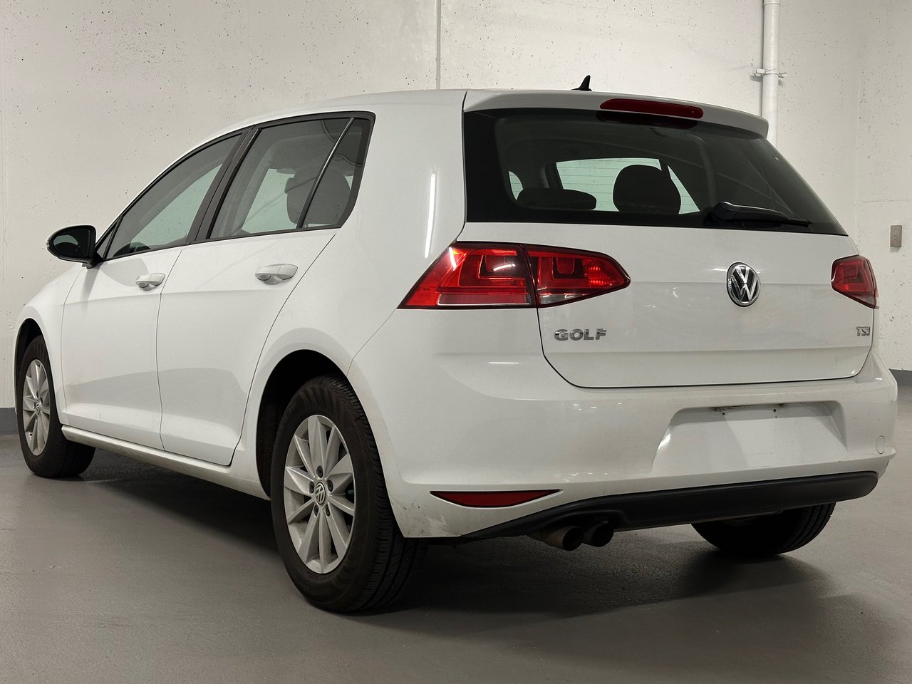 2016 Volkswagen Golf 1.8 TSI Trendline, Vancouver, Cash