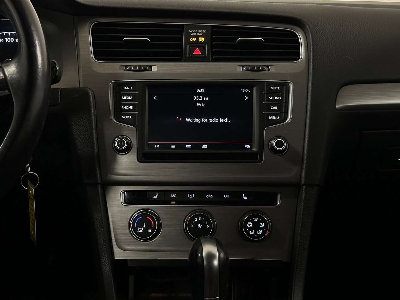 2016 Volkswagen Golf 1.8 TSI Trendline, Vancouver, Cash