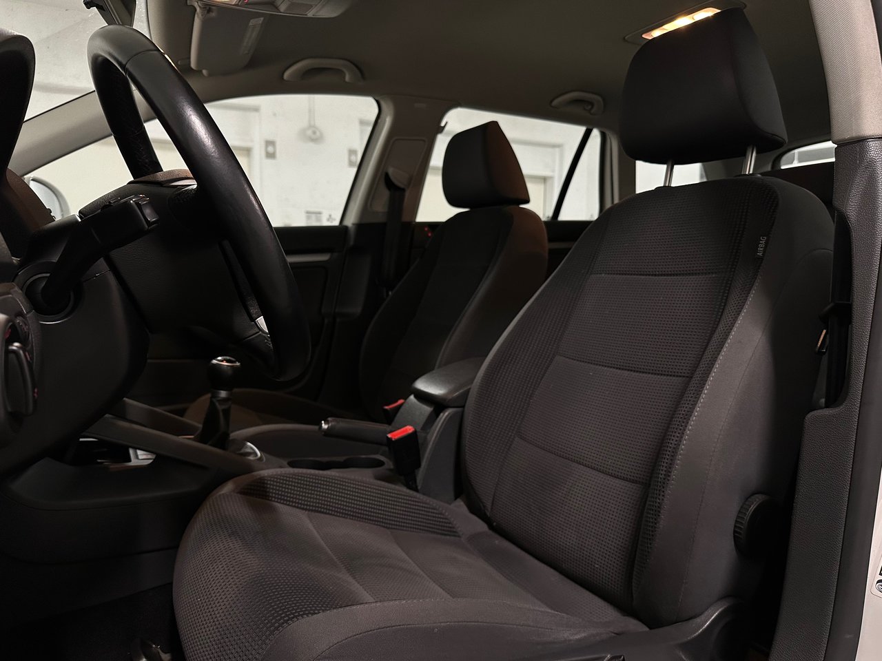 2009 Volkswagen Jetta TDI Comfortline 6sp, Vancouver, Cash