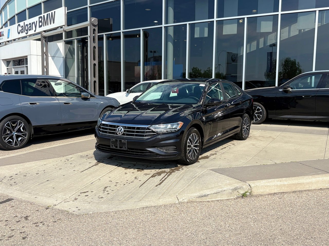 Deep Black Pearl 2021 Volkswagen Jetta Sedan Automatic