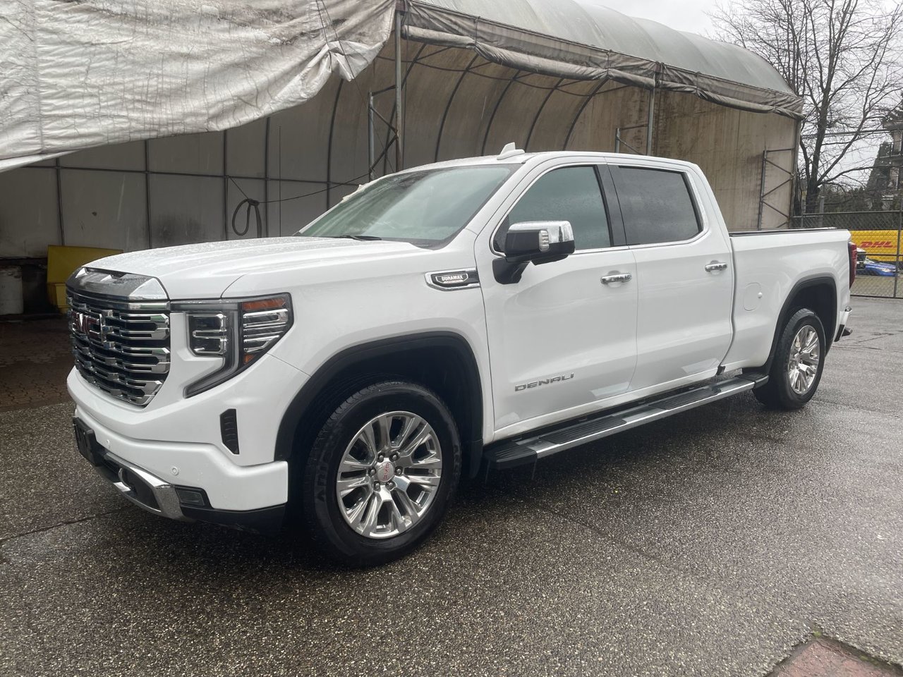 2023 GMC Sierra 1500 Denali Crew Cab 4WD