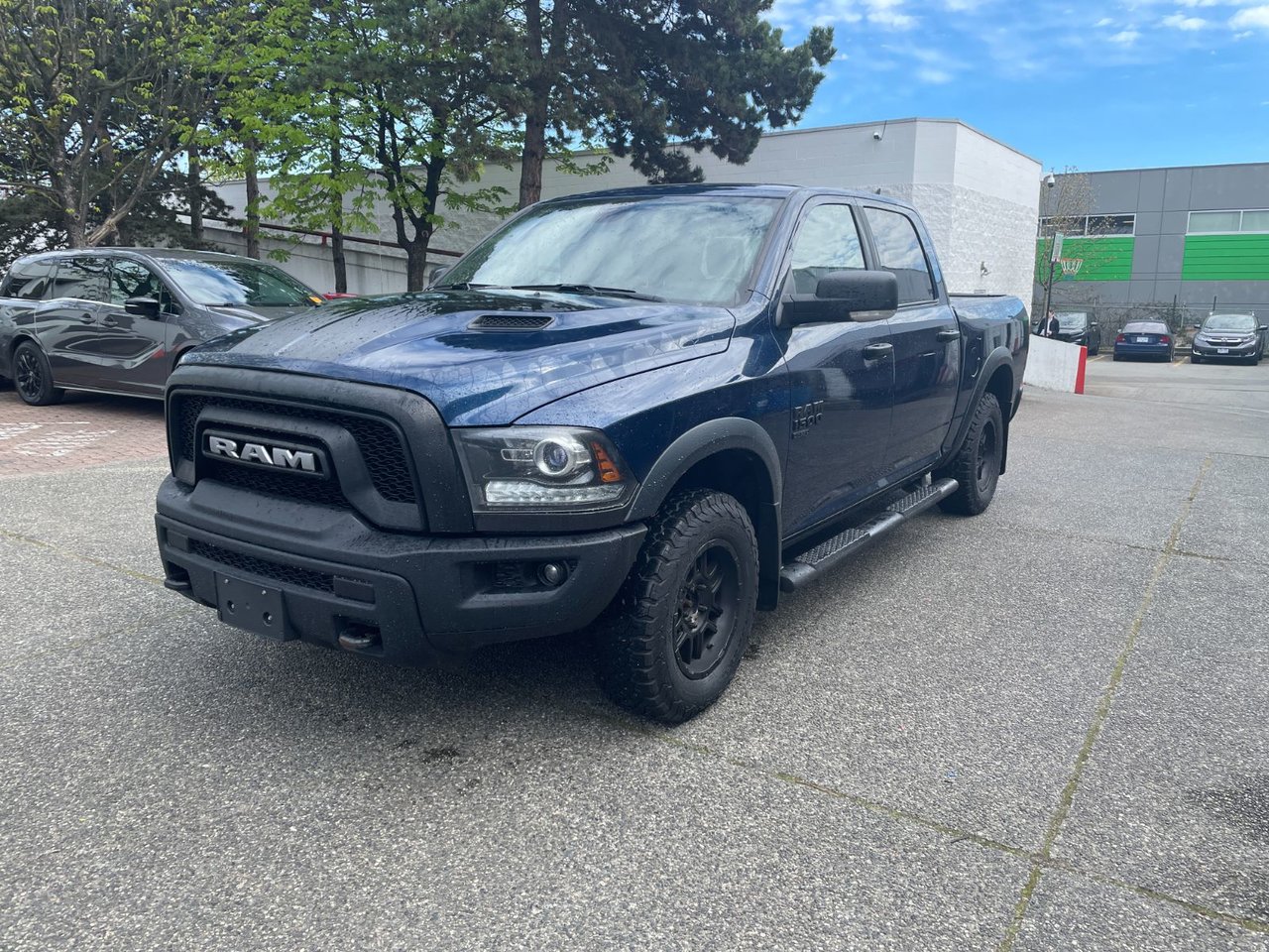 2021 RAM 1500 Classic SLT Crew Cab 4WD