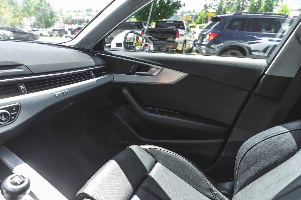 2018 Audi A4 Sedan Technik-40