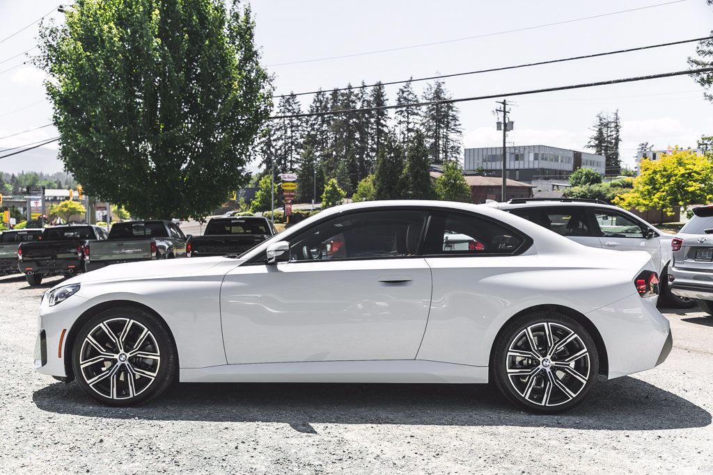 2024 BMW 2 Series 230i xDrive-5