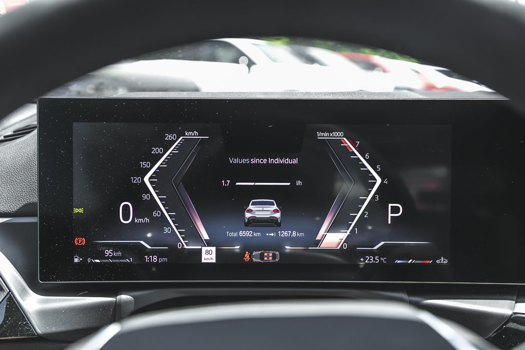 2024 BMW 2 Series 230i xDrive-29