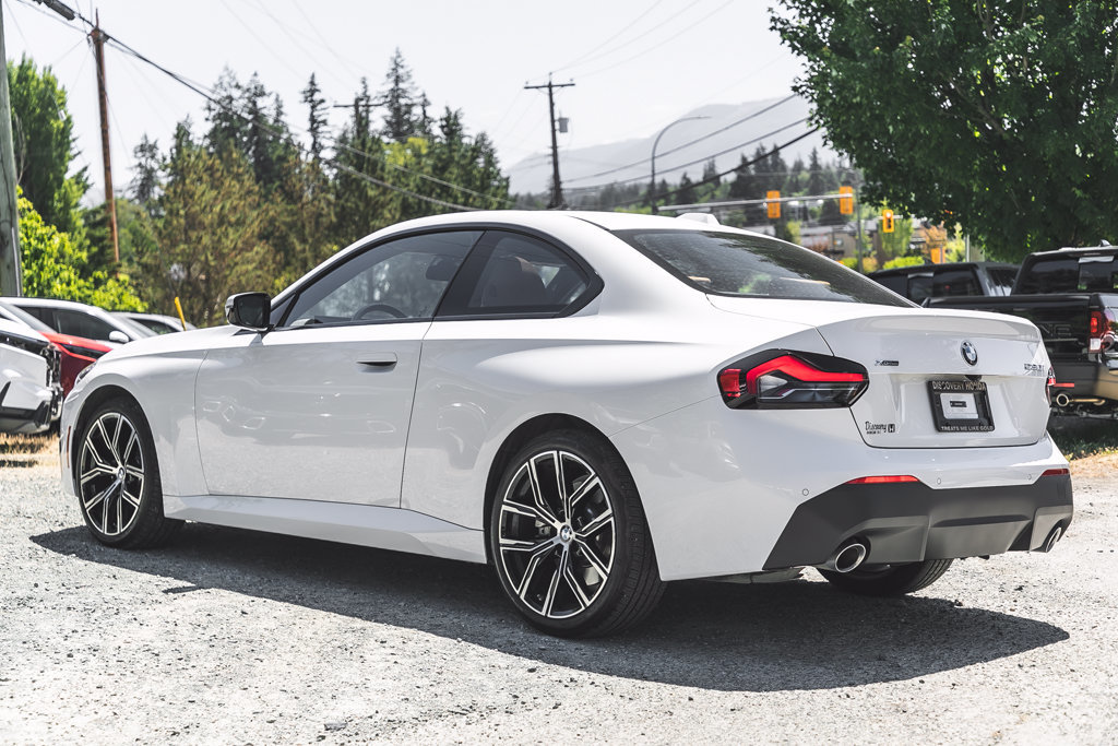 2024 BMW 2 Series 230i xDrive-6