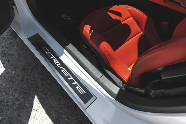 2015 Chevrolet Corvette Z51 3LT-38
