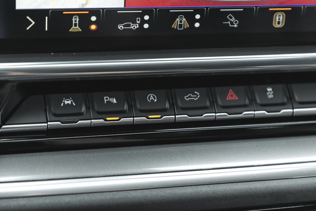 2026 Chevrolet Silverado 1500 High Country-41