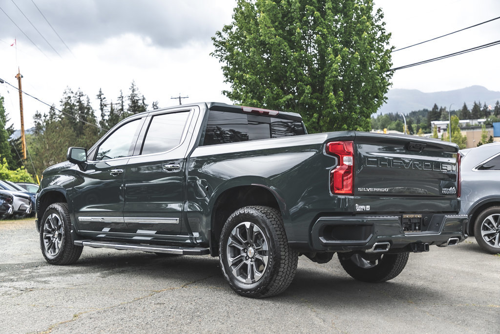 2026 Chevrolet Silverado 1500 High Country-8