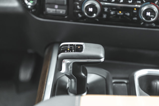 2026 Chevrolet Silverado 1500 High Country-35