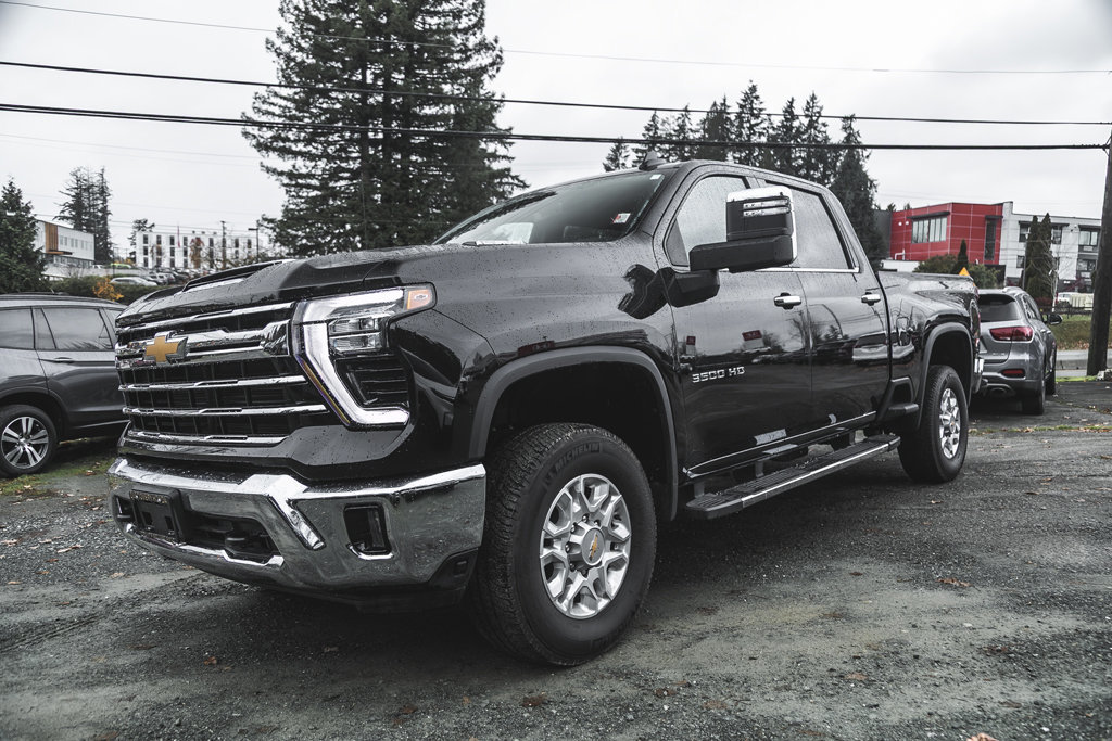 2025 Chevrolet Silverado 3500HD LTZ-3