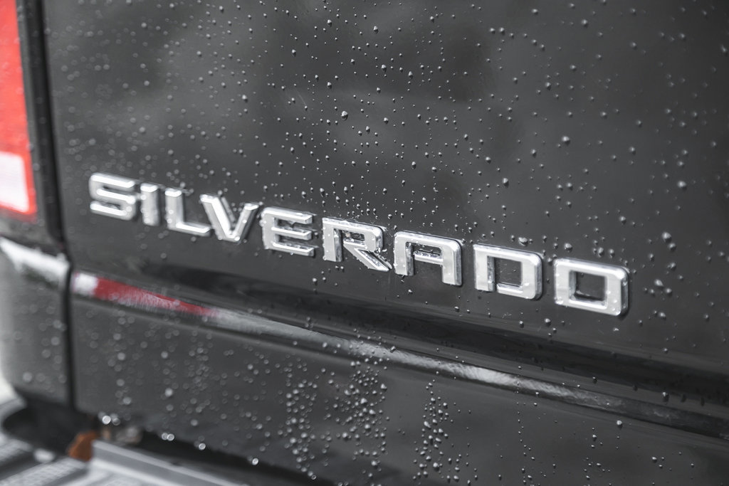 2025 Chevrolet Silverado 3500HD LTZ-13