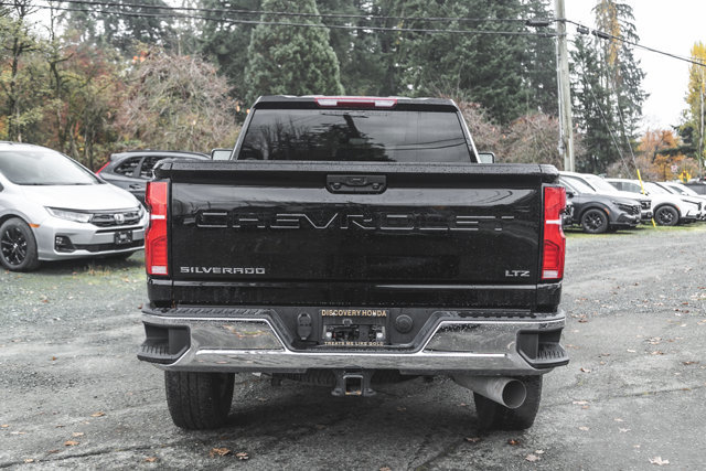 2025 Chevrolet Silverado 3500HD LTZ-8