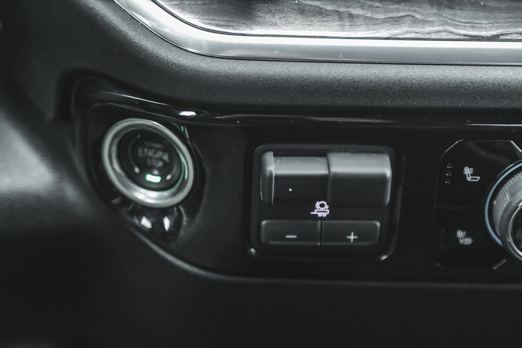 2025 Chevrolet Silverado 3500HD LTZ-39
