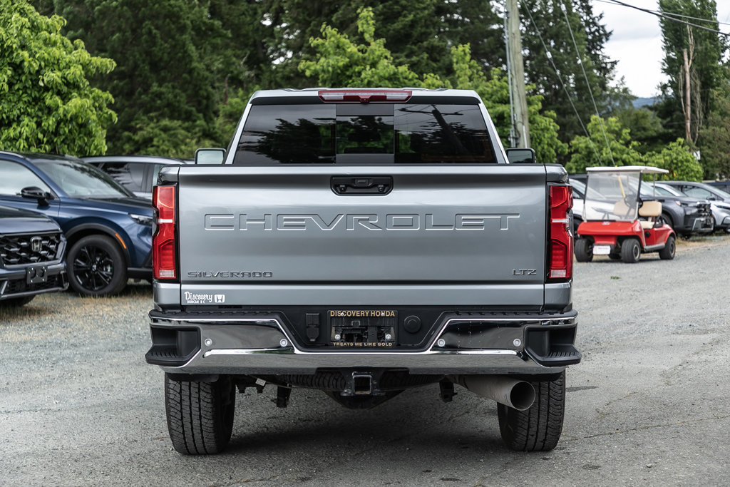 2026 Chevrolet Silverado 3500HD LTZ-9