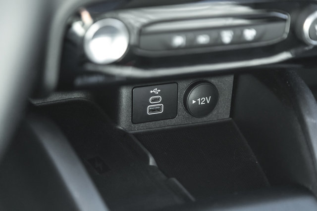 2024 Ford Escape PHEV-34