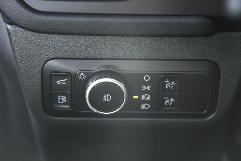 2024 Ford Escape PHEV-26