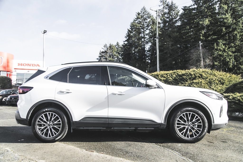 2024 Ford Escape PHEV-9