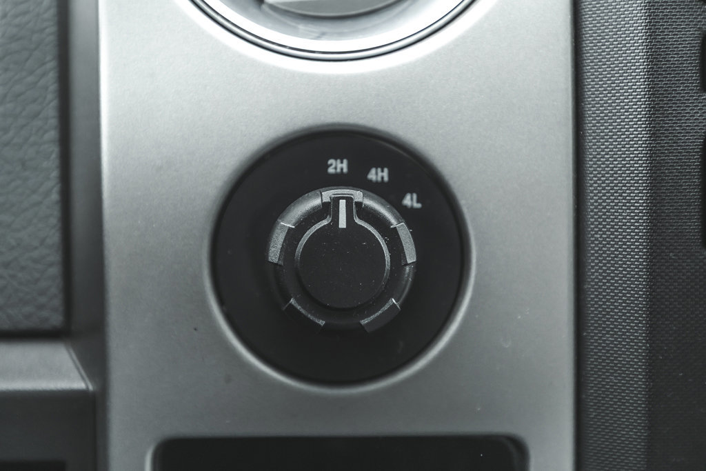2014 Ford F-150-38