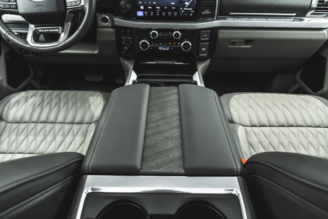 2025 Ford Super Duty F-350 SRW-47
