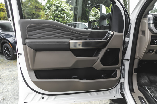 2025 Ford Super Duty F-350 SRW-23