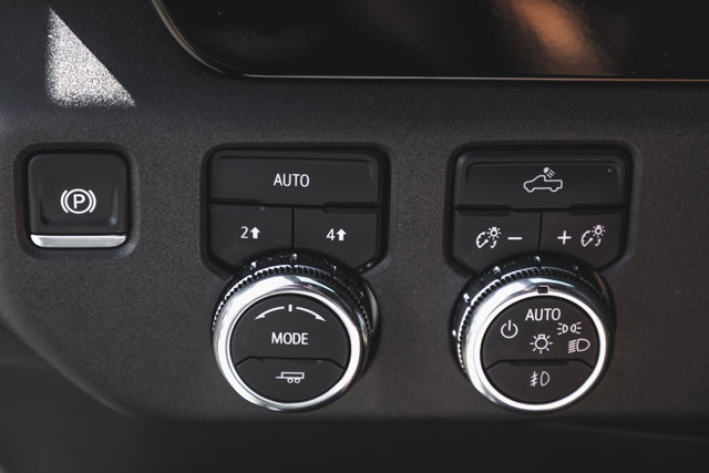 2025 GMC Sierra 1500 Elevation-29