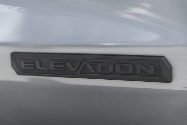 2025 GMC Sierra 1500 Elevation-11