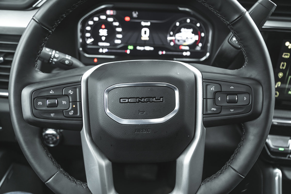 2025 GMC Sierra 3500HD Denali-36