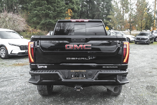 2025 GMC Sierra 3500HD Denali-8