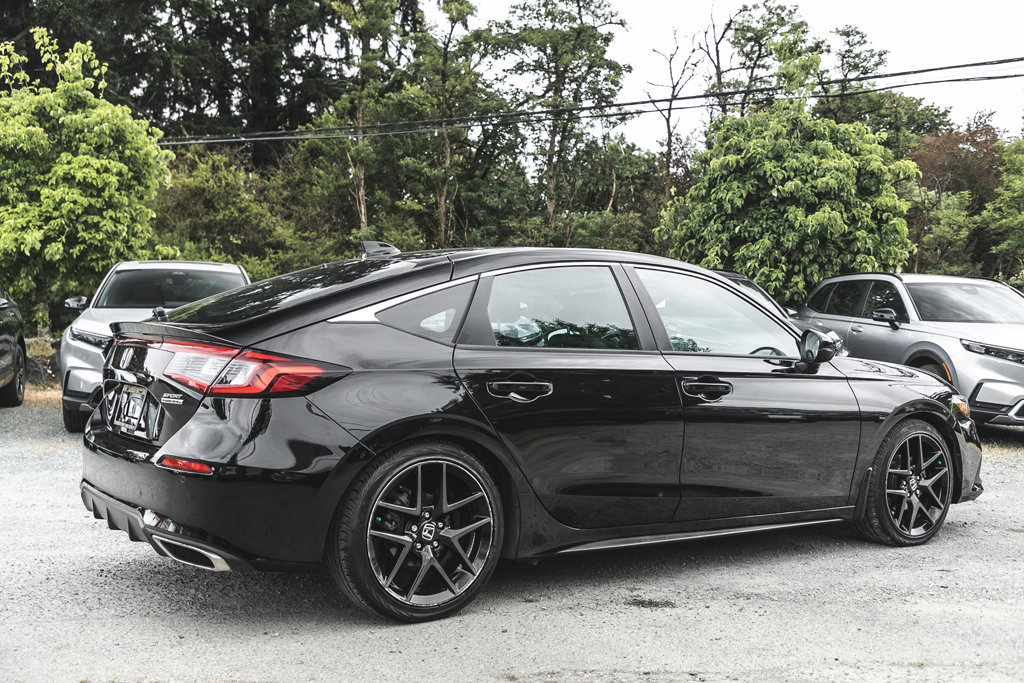 2023 Honda Civic Hatchback Sport Touring-8
