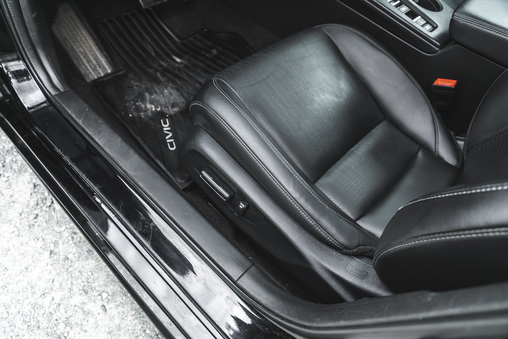 2023 Honda Civic Hatchback Sport Touring-16