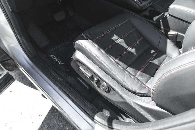 2023 Honda CR-V Hybrid Touring-17