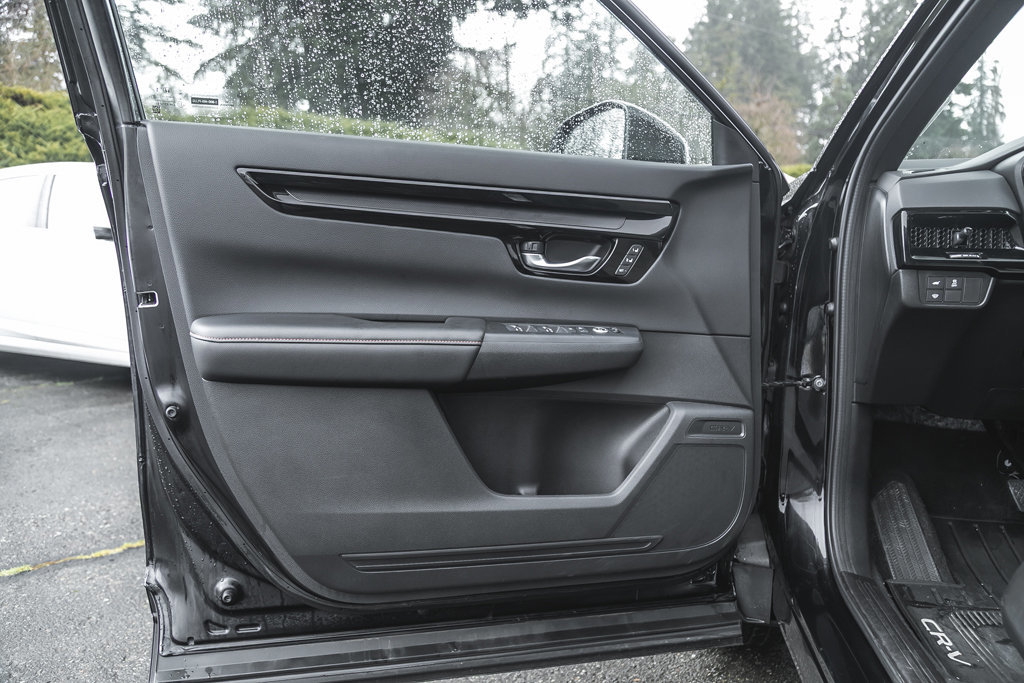 2025 Honda CR-V Hybrid Touring-13