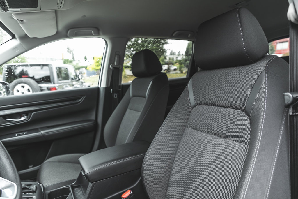 2025 Honda CR-V LX-18