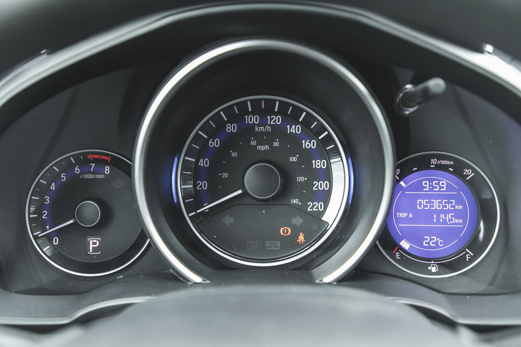 2016 Honda Fit LX-25
