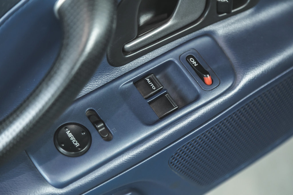 2002 Honda S2000-35