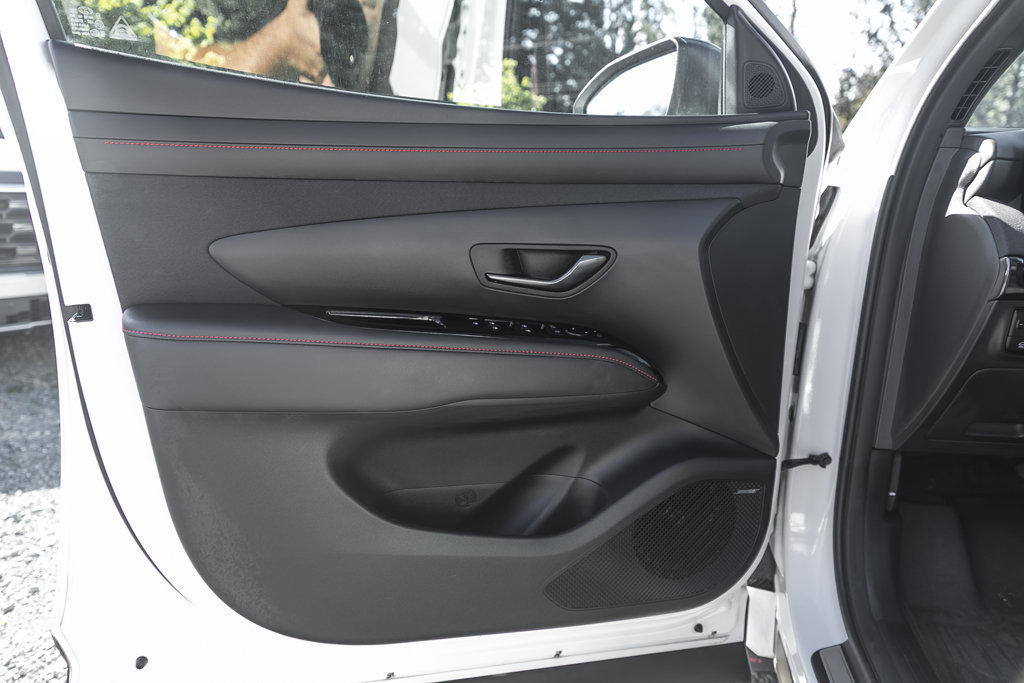 2025 Hyundai Tucson Hybrid N-Line-14